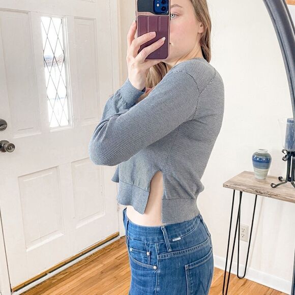 Theory Hanelee Feeder Striped Cardigan Cropped - Picture 5 of 12